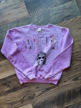 Girls' Pink swiftie Graphic Sweatshirt